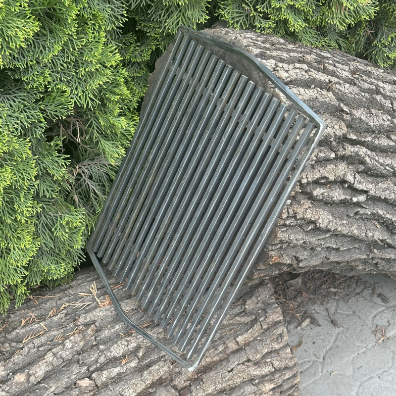 Универсальная стальная решетка-гриль Mzavod с ручками 520х320мм