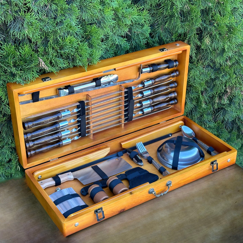 Подарочный набор Mzavod Пикник кейс-столик светлый