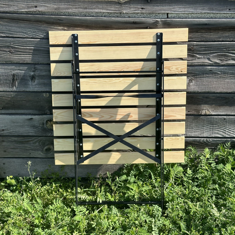 Стіл садовий металеводерев'яний складний