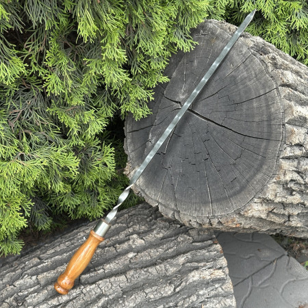 Шампур Mzavod с деревянной ручкой 630х12х3мм светлый