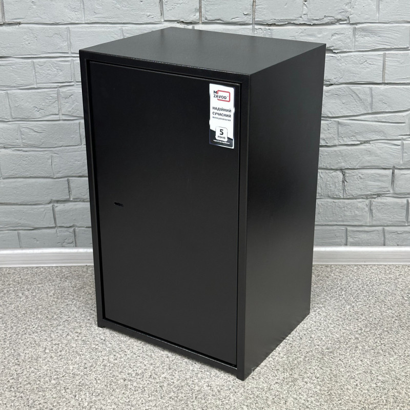 Офисный сейф СБЕ-720 черный