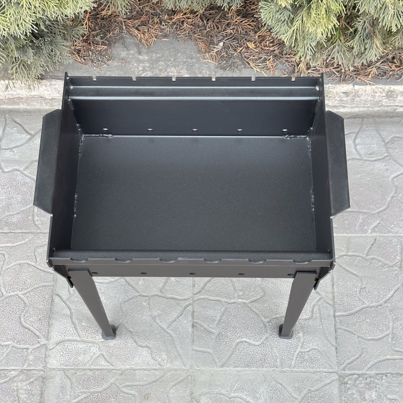 Мангал Mzavod Тесей на 6 шампуров 3мм на ножках