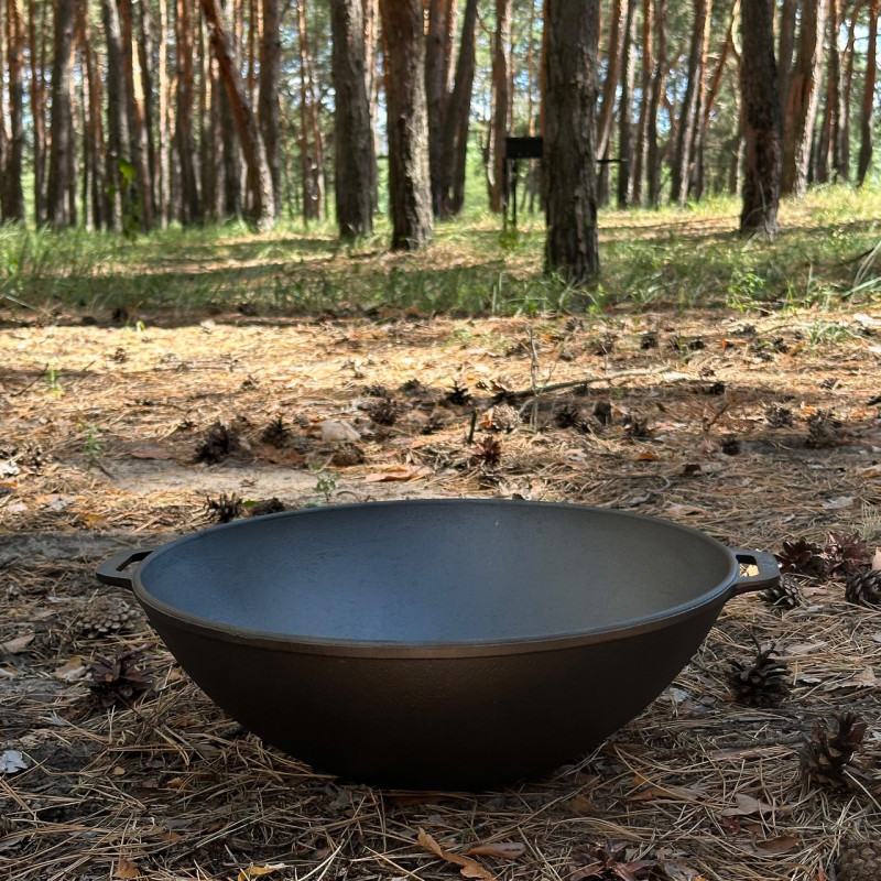 Сковорода WOK-08 чугунная с крышкой 8л