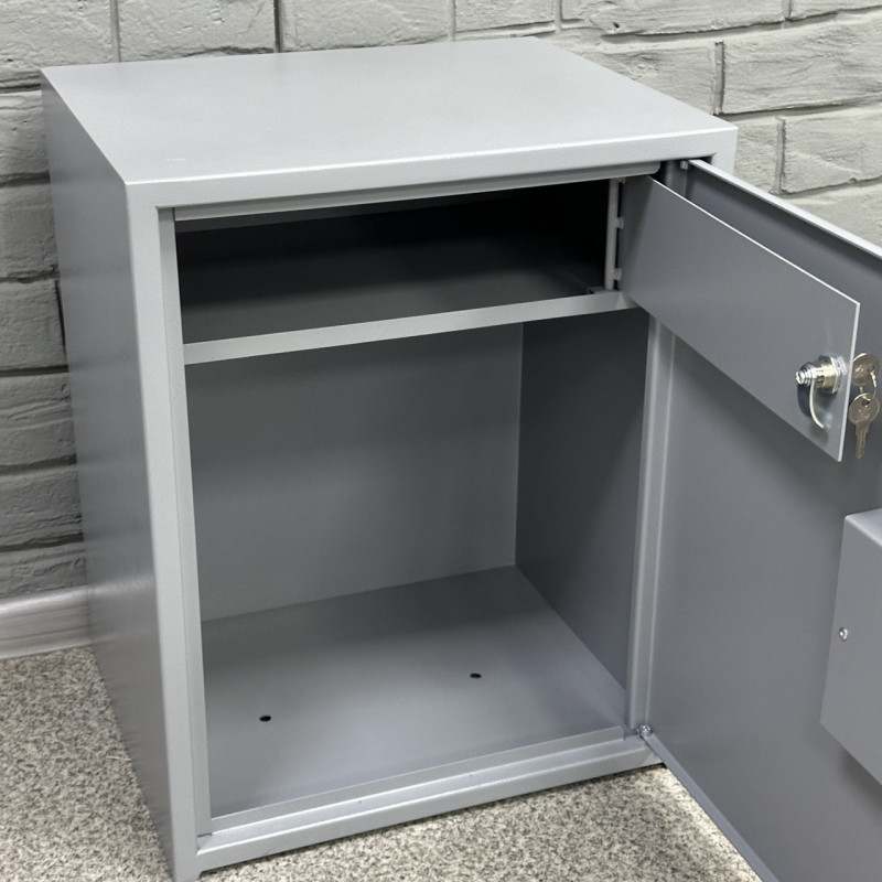 Офисный сейф СБЕ-550 серый