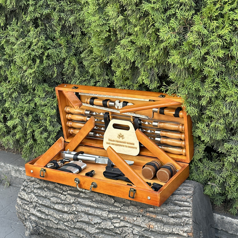 Подарочный набор Mzavod Атаман кейс-столик светлый