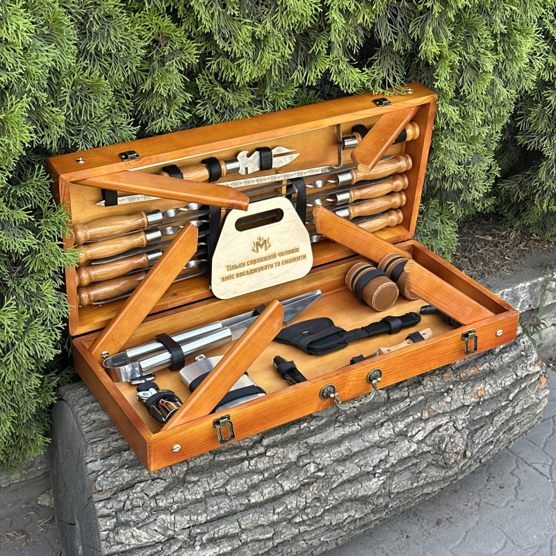 Подарочный набор Mzavod Атаман кейс-столик светлый