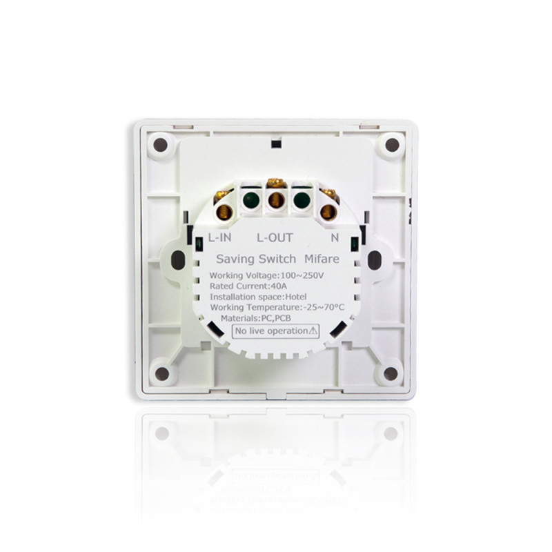 Енергозберігаюча кишеня для готелів SEVEN LOCK P-7752MF white під євророзетку