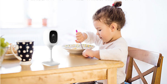 Відеоспостереження-за-дитиною-фото-1 Відеоспостереження-за-дитиною-фото-1